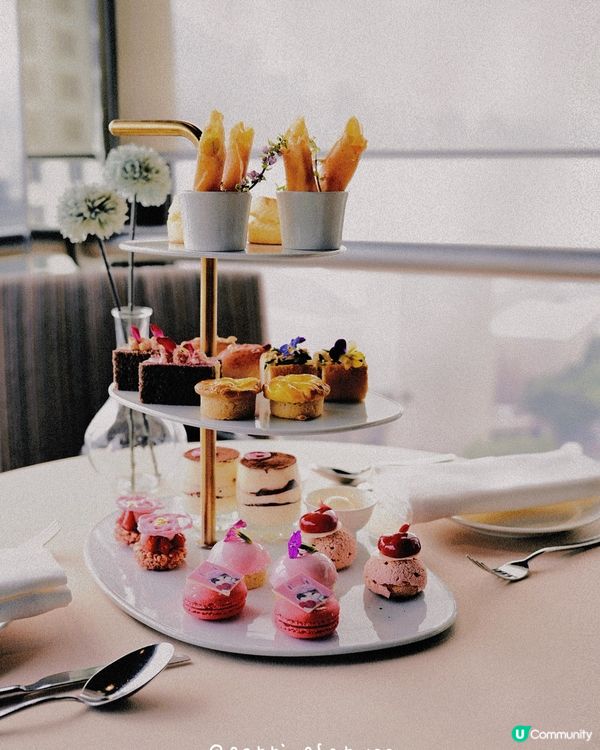 係 Sheraton afternoon tea 啊~