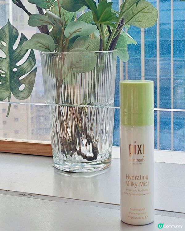 想隨時保持肌膚水潤狀態☺️手袋裡放住支Pixi Hydrat...