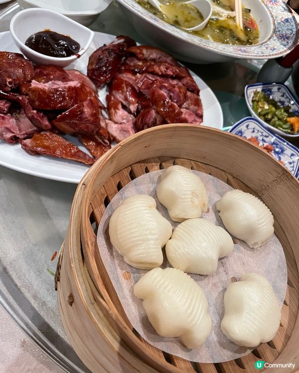 是一間樓上中菜餐廳，二次到訪，這裏的麻辣和酸菜魚特別有名氣，...
