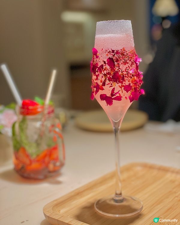 【銅鑼灣美食】沒有女生能拒絕這家夢幻花海餐廳