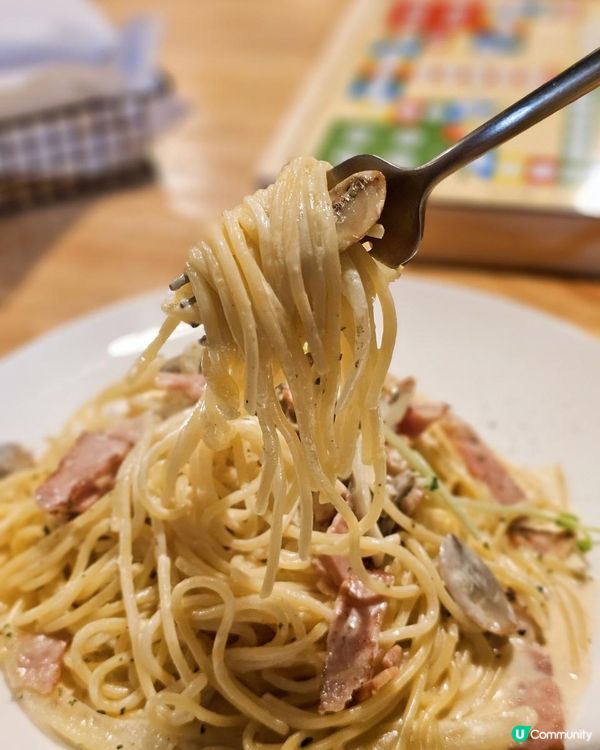 滿滿回憶的樓上board game Café🍝