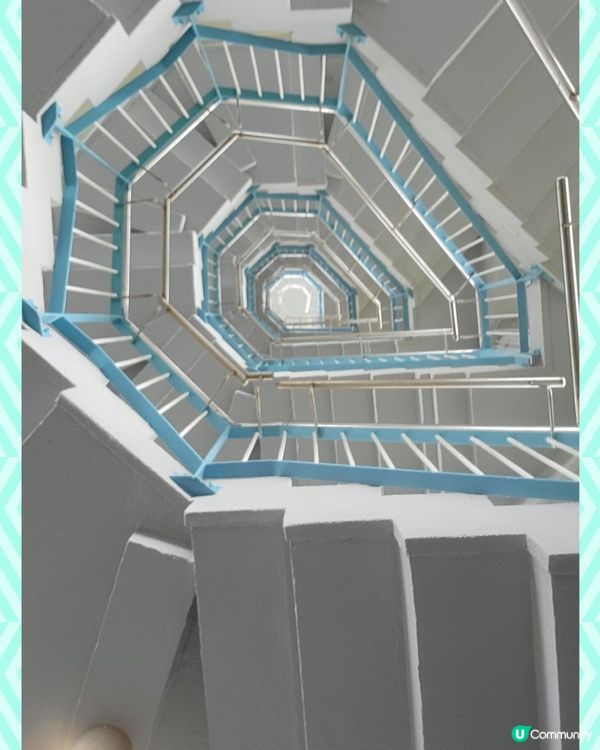 元朗文青旋轉樓梯