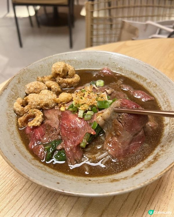 會想再回頭的泰式和牛船麵🎀ғᴏᴏᴅʜᴀʟʟ ʙʏ ᴍᴏᴏɴ ᴛʜᴀɪ