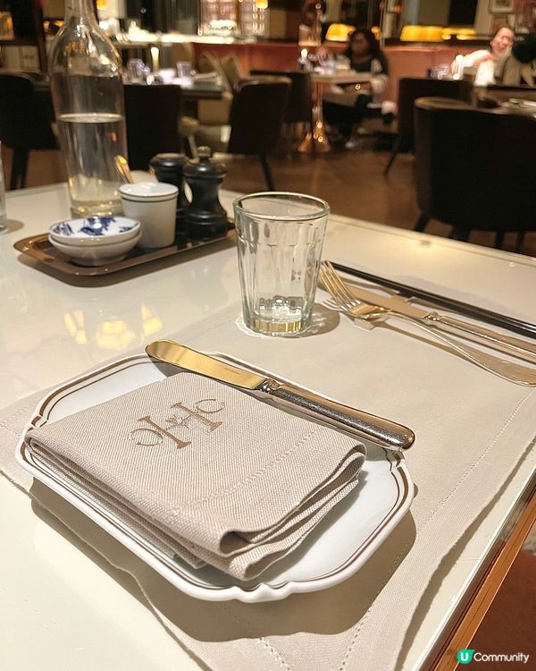 香港瑰麗酒店高級港式餐廳-Holt’s Cafe