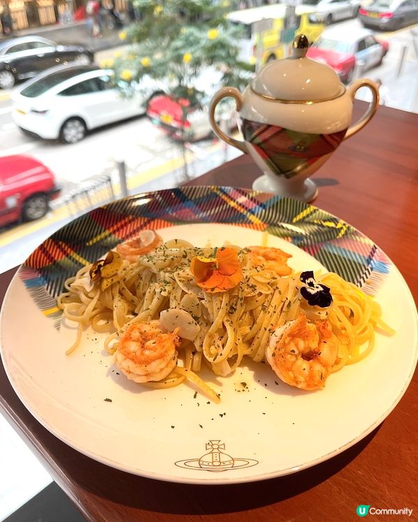 香港銅鑼灣打卡復古英倫風品牌咖啡店