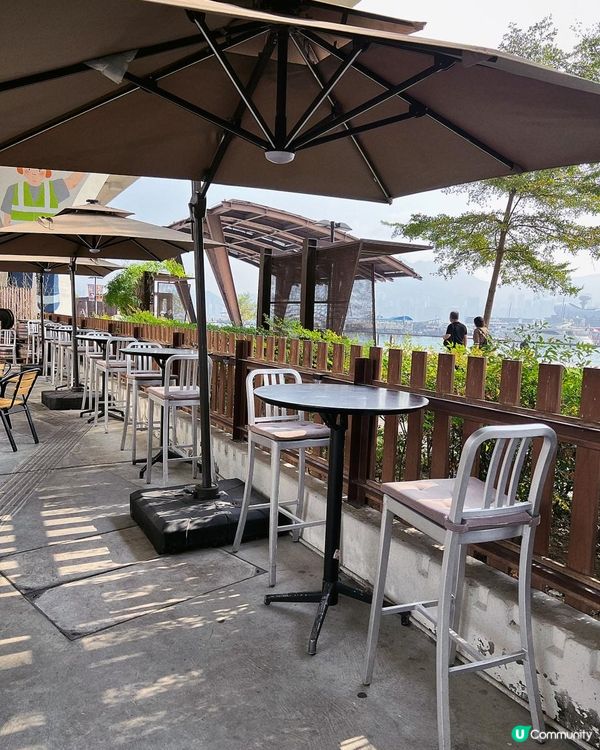 吹著海風chill食brunch🌊