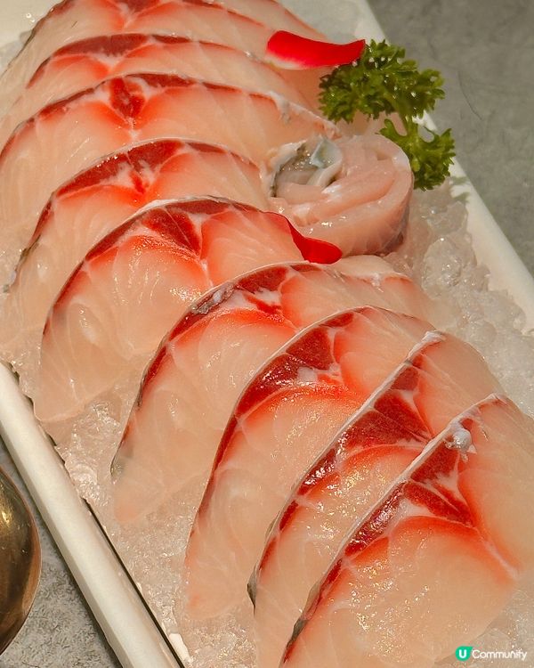 【深圳美食】不加一滴水，只用椰汁熬的椰子雞火鍋