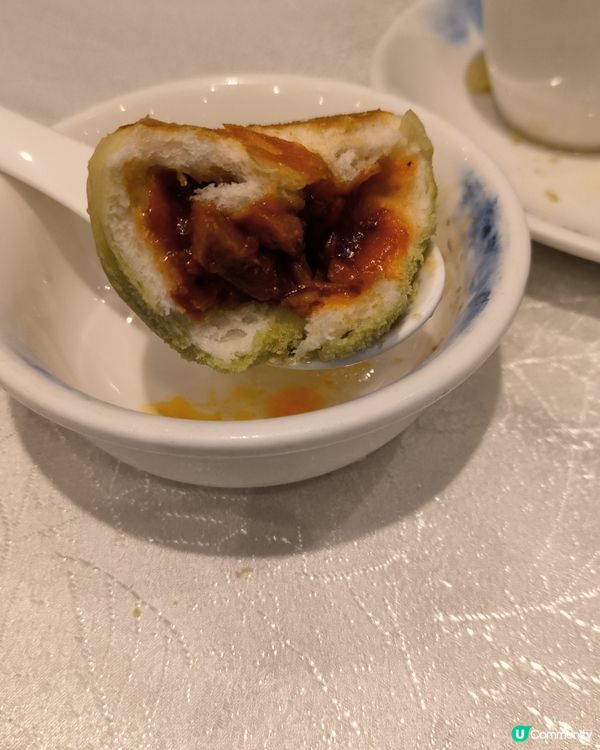 特色點心抹茶脆皮叉燒包