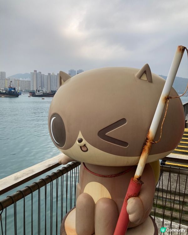 貓咪卡通的荃灣碼頭