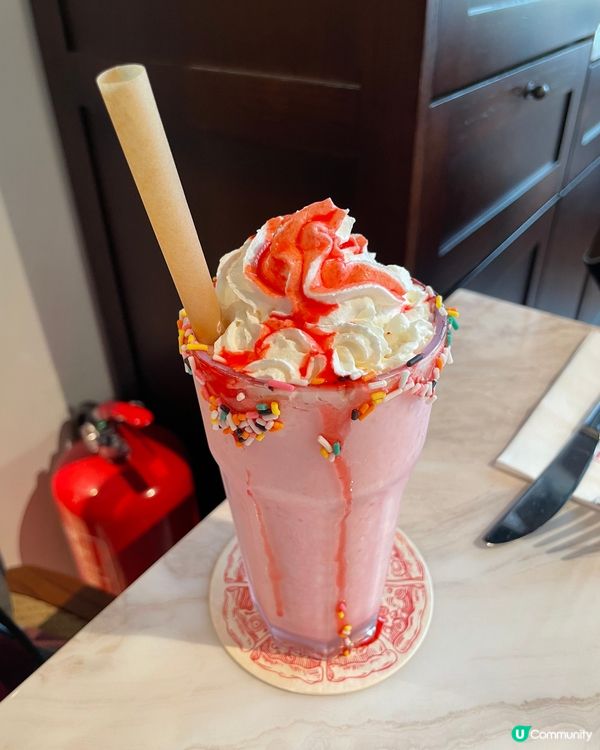 必食薄餅和意式雪糕