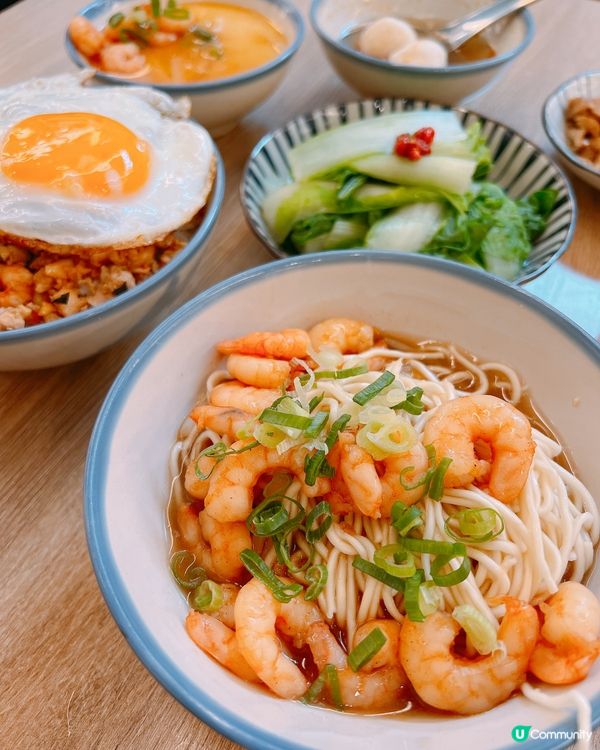 「忠青商行」IG火紅的台北第一蝦仁飯