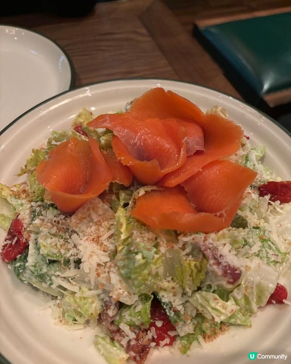 水準穩定西餐廳😋牛肉薯條🍟 香煎豬排🥩 仲有青口😍