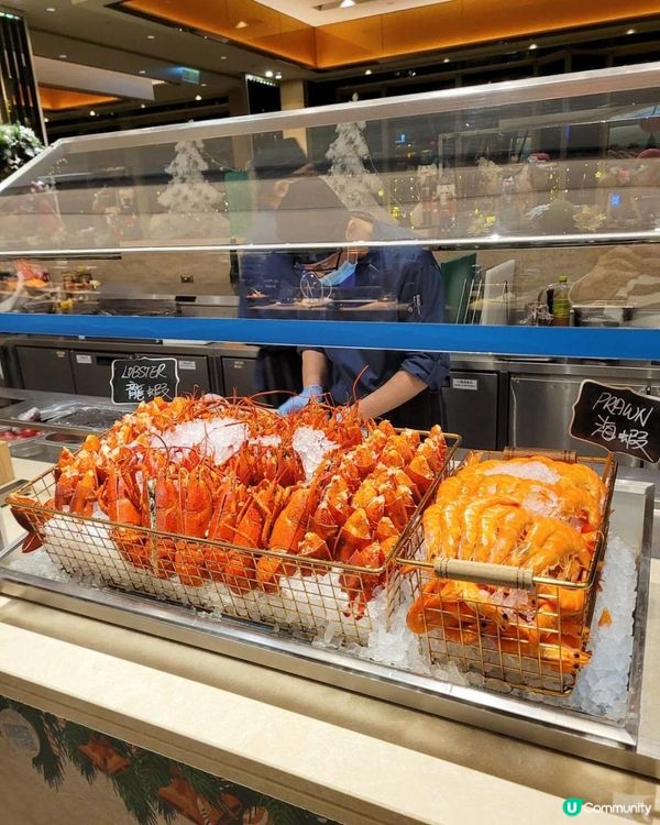 維港夜景相伴✨灣仔薈景環宇盛宴節日自助餐