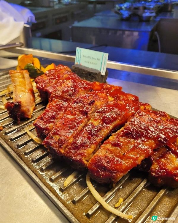 維港夜景相伴✨灣仔薈景環宇盛宴節日自助餐