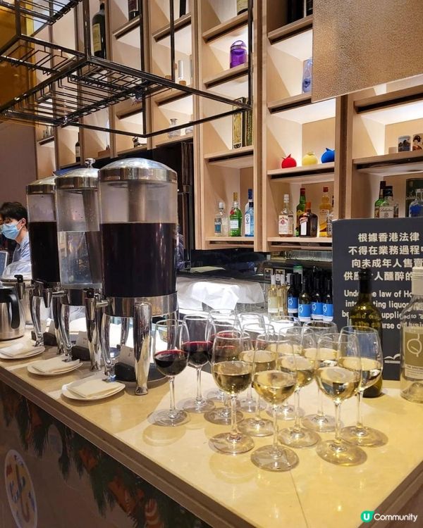 維港夜景相伴✨灣仔薈景環宇盛宴節日自助餐