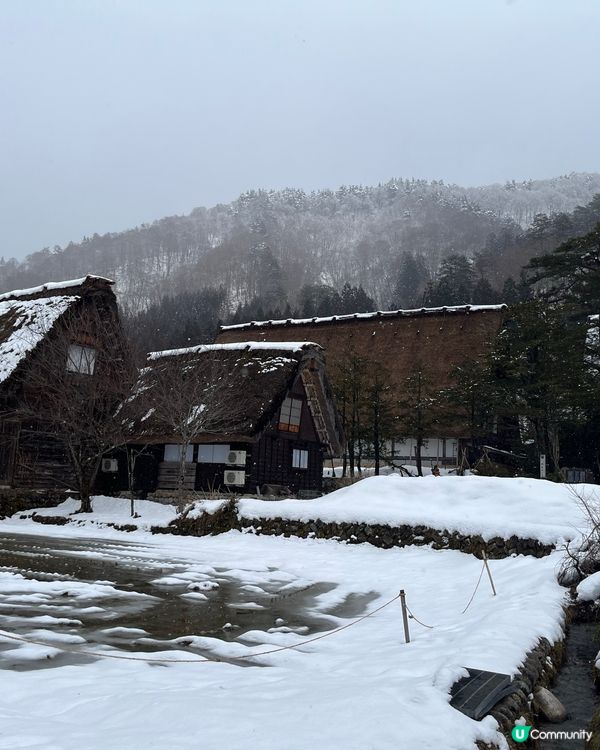 大雪後晴天既白川鄉