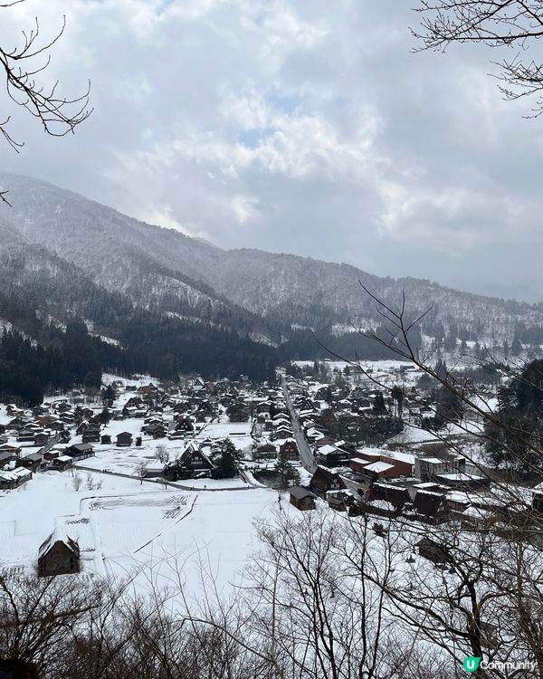 大雪後晴天既白川鄉
