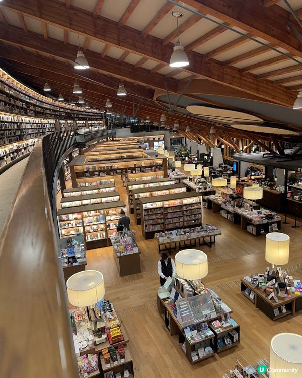 最美的武雄圖書館 