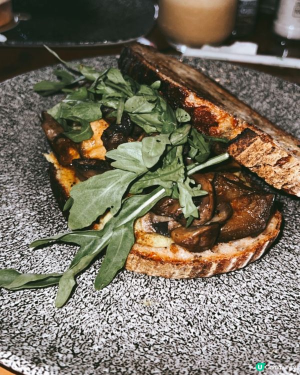 世界第一Coffee Shop ☕️ 