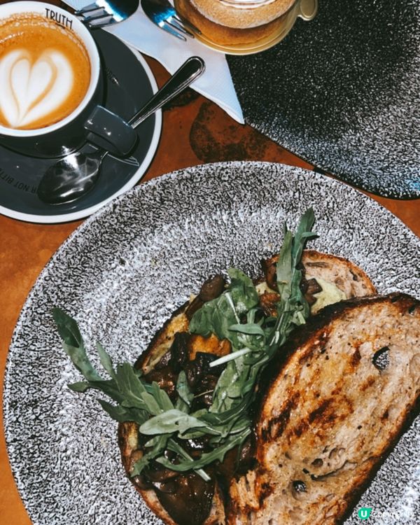 世界第一Coffee Shop ☕️ 