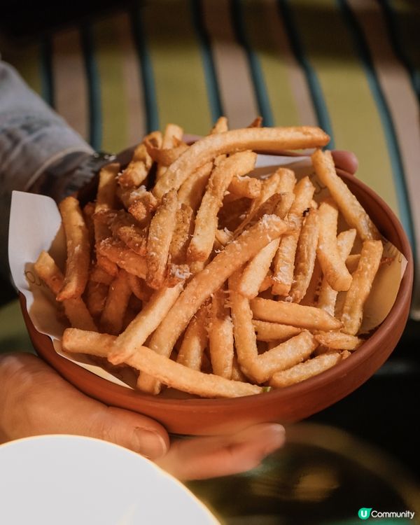 尖沙咀MIRA Cyberpunk 露天酒吧