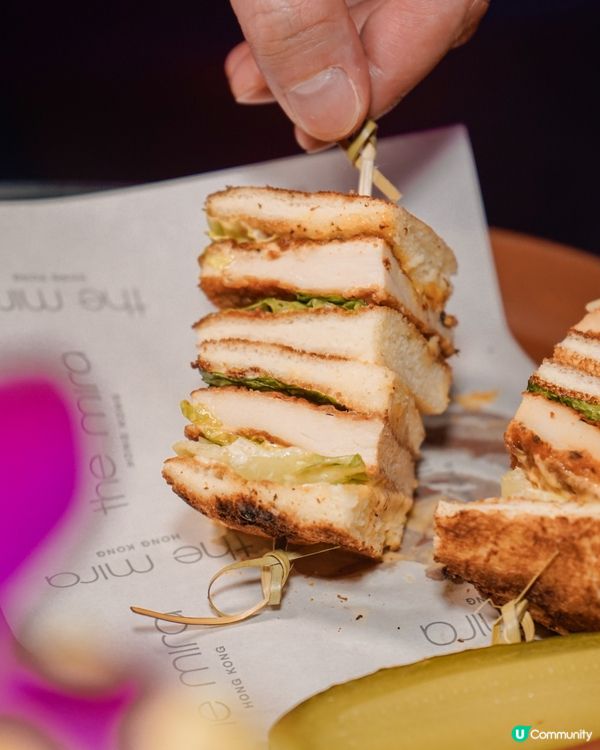 尖沙咀MIRA Cyberpunk 露天酒吧