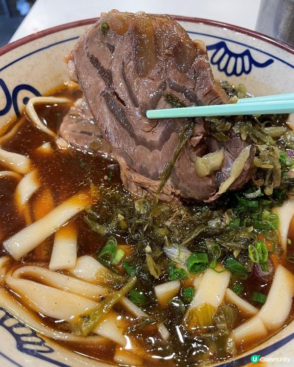旺角*大推紅燒牛肉麵+奶蓋烏龍茶