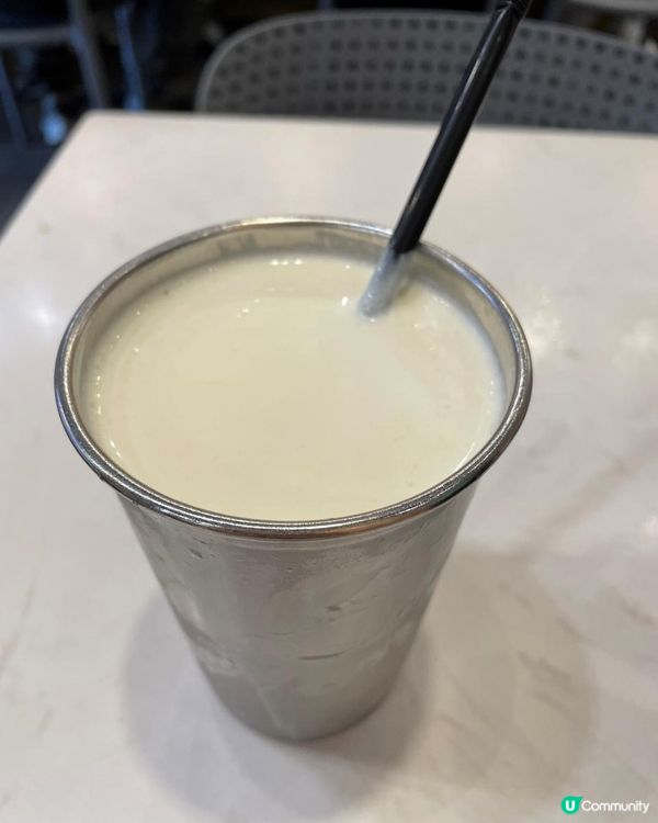 旺角*大推紅燒牛肉麵+奶蓋烏龍茶