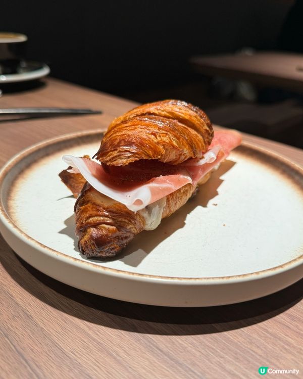 咖啡與歐洲小食 屯門Accro Café Bar的悠閒午後