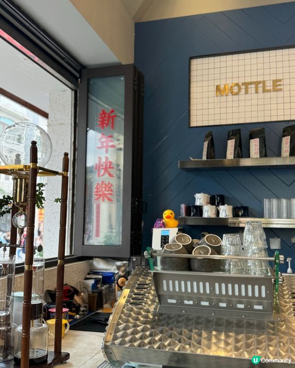 聖心大教堂正前方的打卡咖啡店