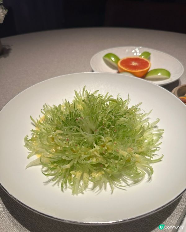 「野湖南·灧」位於深圳灣一帶，走中高檔路線湘菜(即是湖南菜)...