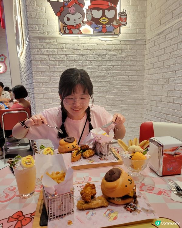 打卡澳門布丁狗