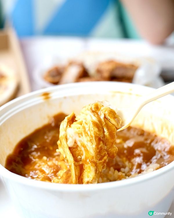 寵物友善商場內的餐廳，特設人寵共享專區！專區內設有圍欄，讓寵...