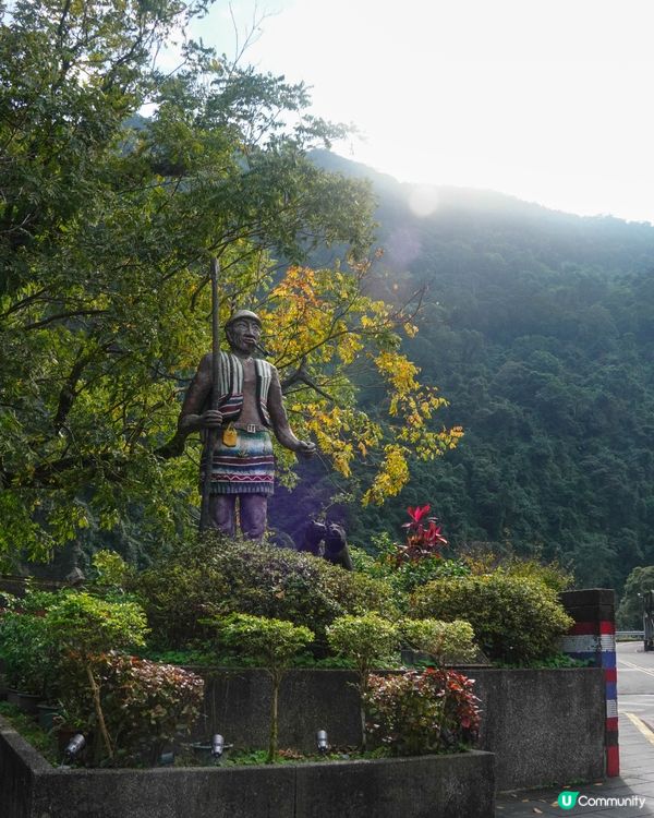 【觀光台車直達烏來瀑布】