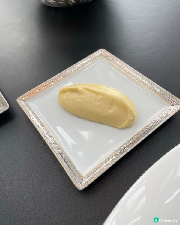 見到甜品車勁興奮