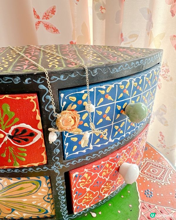 有得飲嘢同賣手工製花花飾物 - 花花主題小店