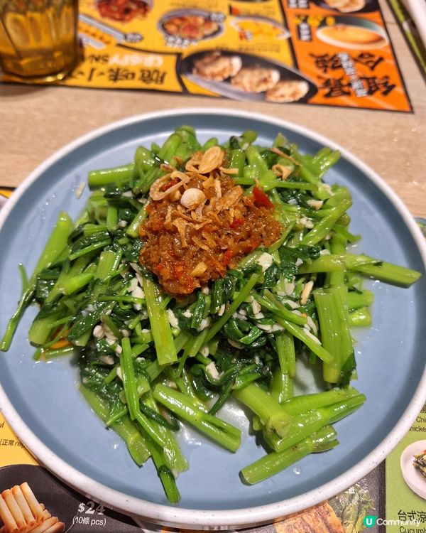 蟹粉豆腐煲，XO醬通菜