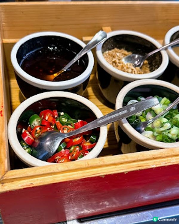 足料火鍋湯底，新鮮刺身～🤤自家包製餃子必試👍🏻