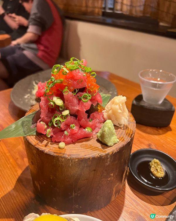 😋［絕不能錯過］沖繩必去居酒屋-滿到瀉的鐵火卷