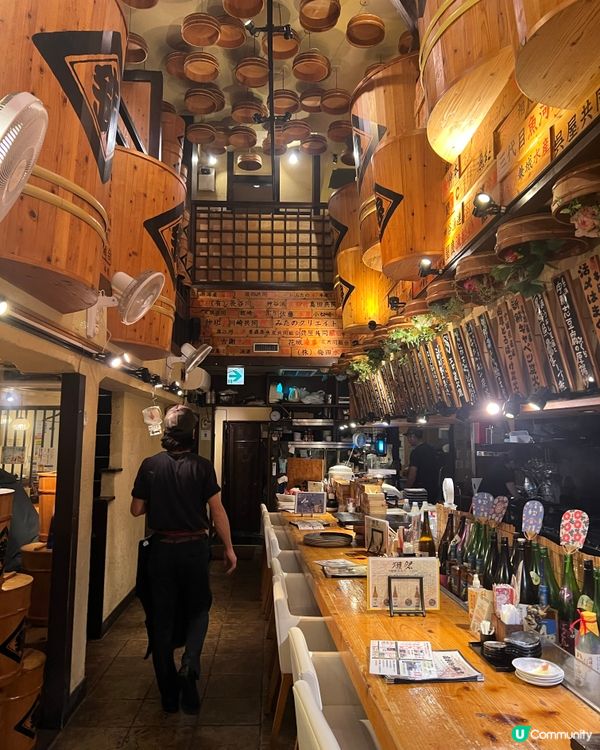 😋［絕不能錯過］沖繩必去居酒屋-滿到瀉的鐵火卷