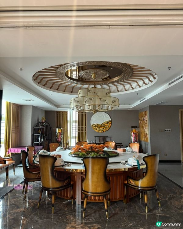 深圳東門超大型人氣高空水療會所