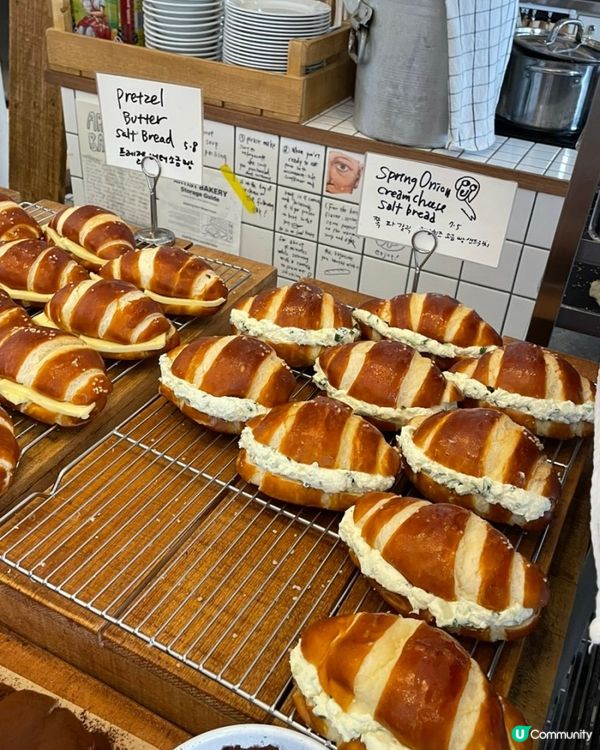 🇰🇷韓國最火最hit鹽面包Artist Bakery