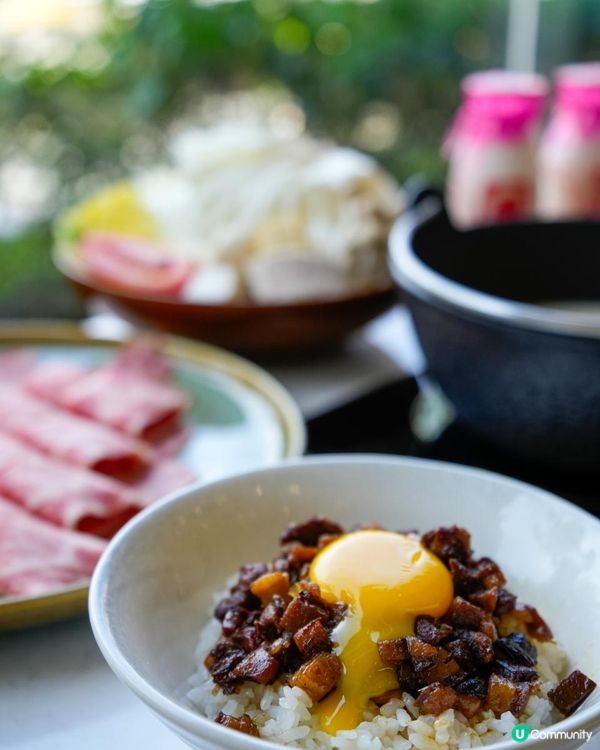 高雄市苓雅區高質松露牛奶小火鍋