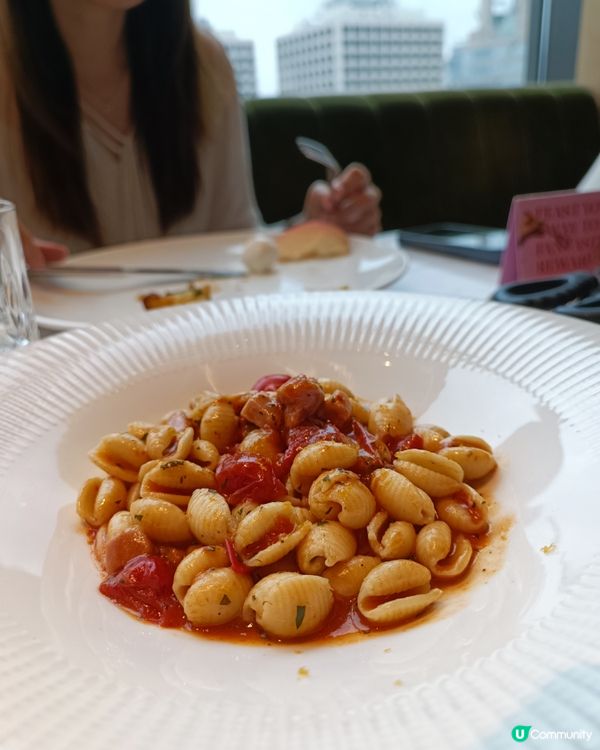 周末高質早午自助餐 無限任食生蠔龍蝦海鮮 俯瞰中環維港美景