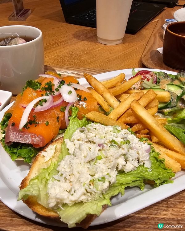 muji cafe kowloon bay