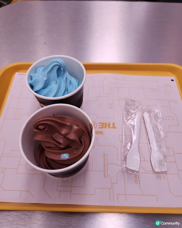 海鹽+朱古力軟雪糕，好味呀