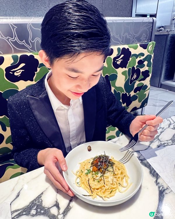 日本服裝品牌Bape主題餐廳