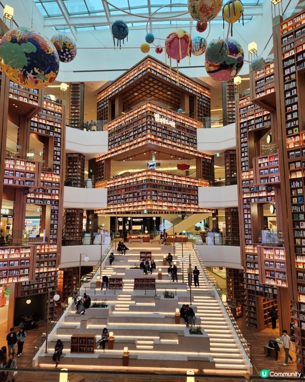 韓國水原最大型的購物中心👍👍👍