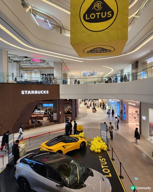 韓國水原最大型的購物中心👍👍👍