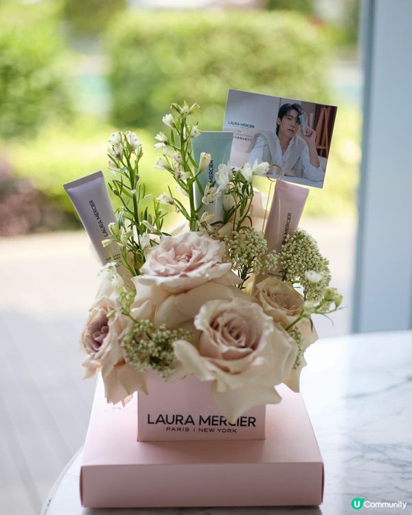 Laura Mercier 🩷🩵💜全新 極緻全效養膚底霜系列 